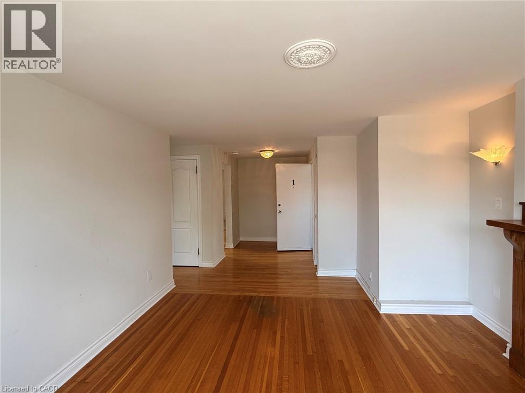 218 Maplewood Avenue Unit# 1, Hamilton, Ontario  L8M 1X8 - Photo 4 - 40837624