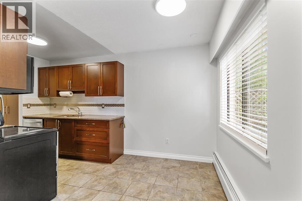 112 590 Whiting Way, Coquitlam, British Columbia  V3J 3R9 - Photo 4 - R3140843