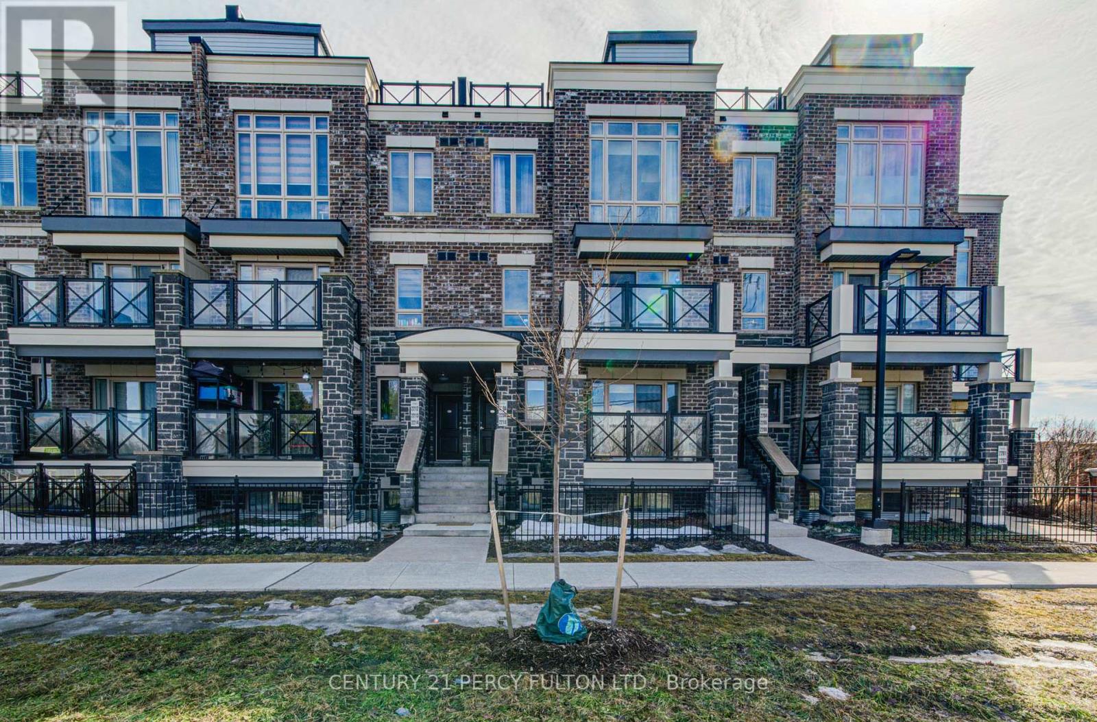 2209 - 10 Westmeath Lane, Markham, Ontario  L6B 1N5 - Photo 3 - N13513082