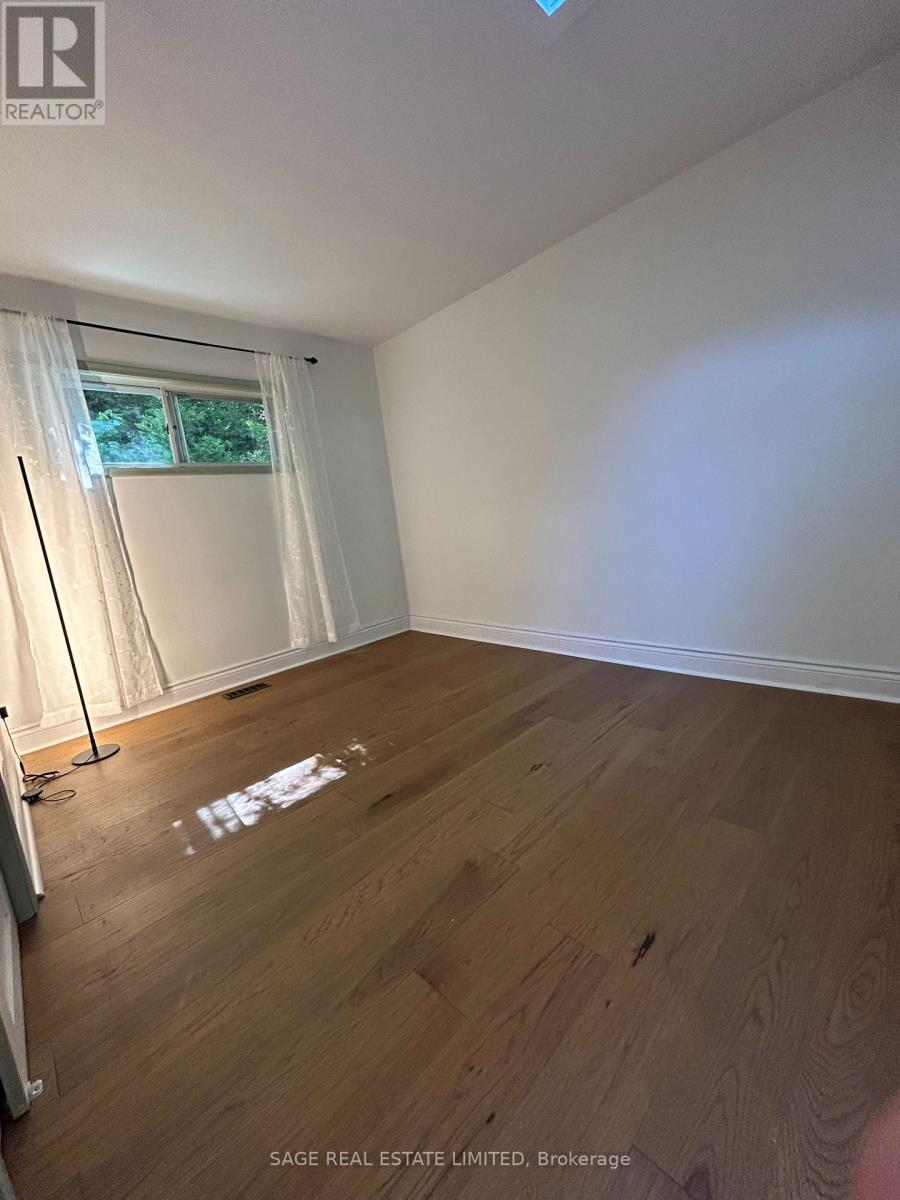 130 Neville Park Boulevard, Toronto, Ontario  M4E 3P8 - Photo 13 - E13514000