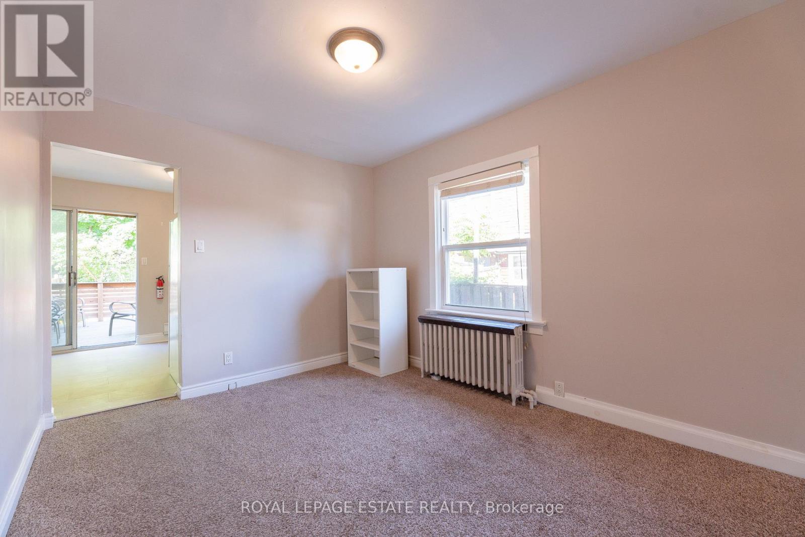 326 Monarch Park Avenue, Toronto, Ontario M4J 4T1 - Photo 7 - E13514122