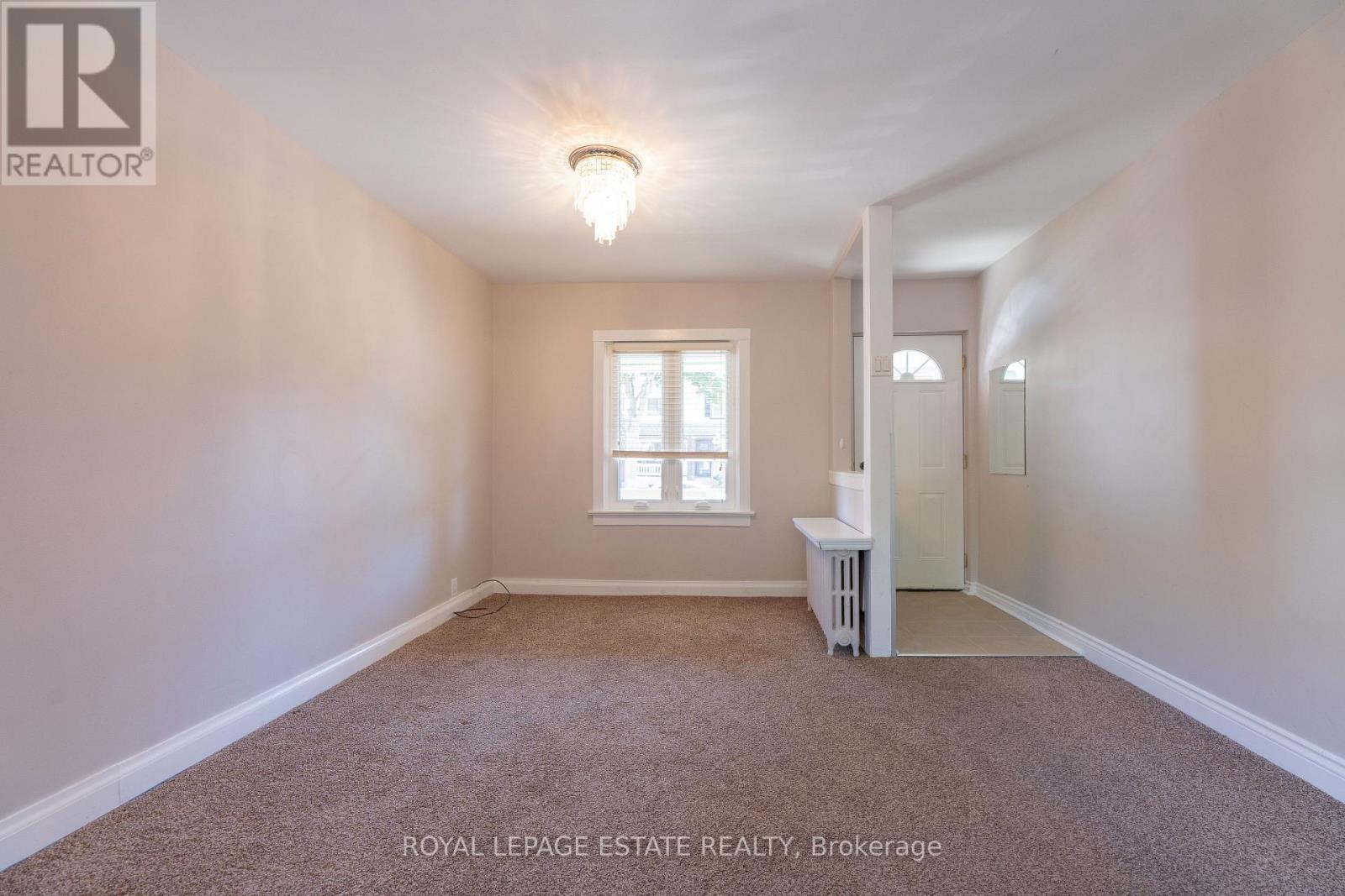 326 Monarch Park Avenue, Toronto, Ontario M4J 4T1 - Photo 8 - E13514122