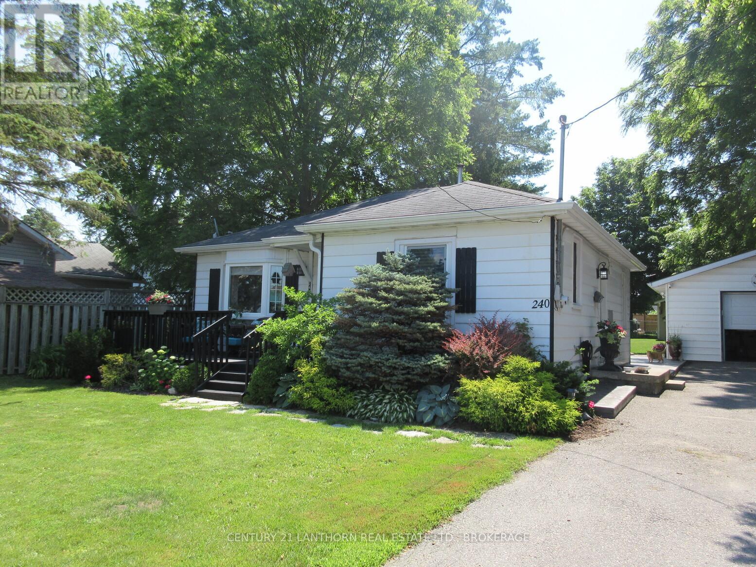 240 Thomas Street W, Greater Napanee, Ontario  K7R 2H9 - Photo 3 - X13514212