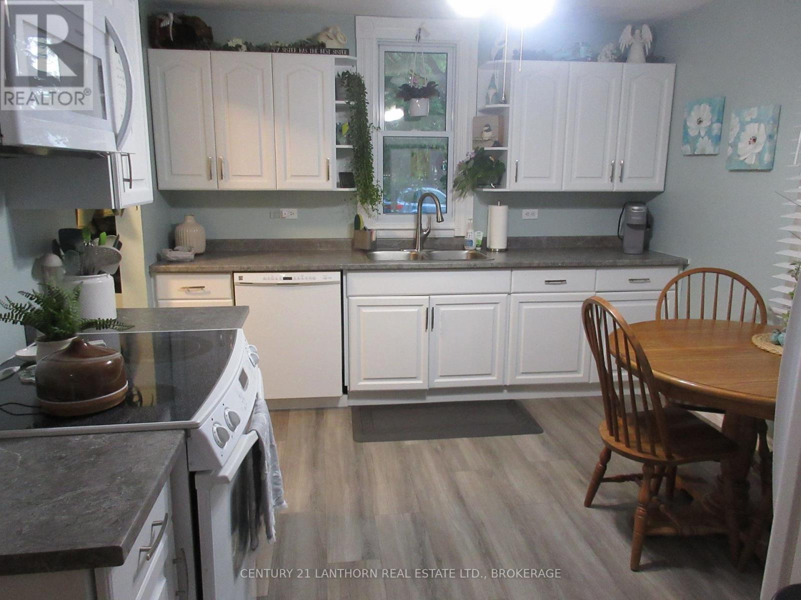 240 Thomas Street W, Greater Napanee, Ontario  K7R 2H9 - Photo 5 - X13514212