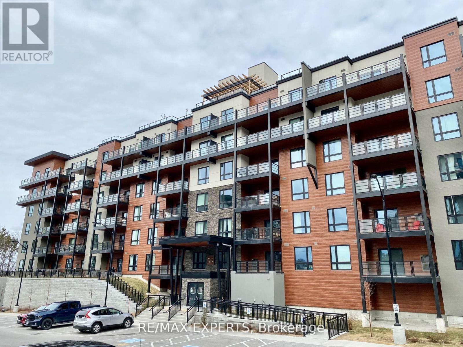 306 - 302 ESSA ROAD, barrie (ardagh), Ontario