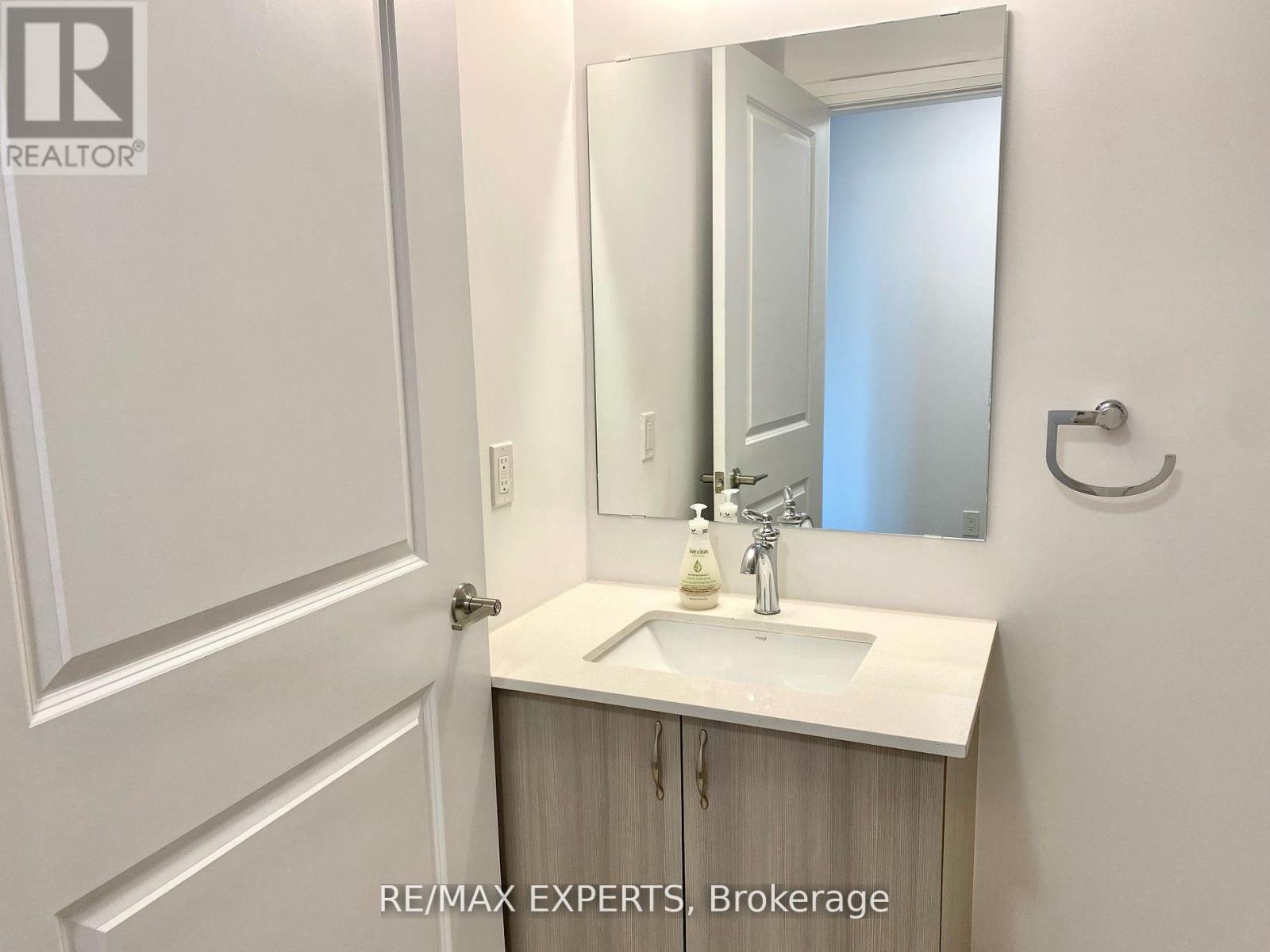 306 - 302 Essa Road, Barrie (Ardagh), Ontario L4N 6X3 - Photo 10 - S13514154