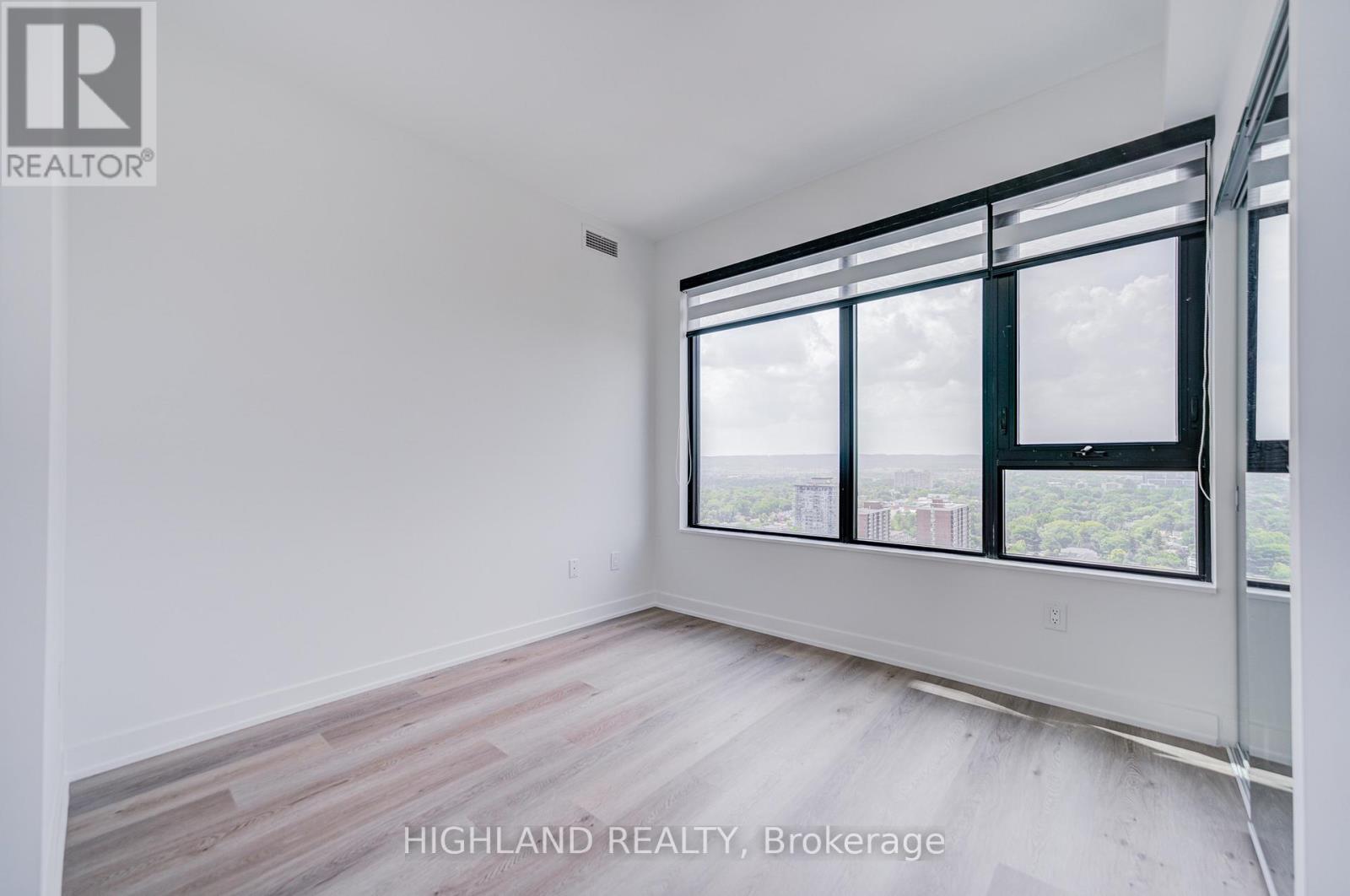 2402 - 2075 Lakeshore Road, Burlington, Ontario  L7R 0H3 - Photo 19 - W13231898