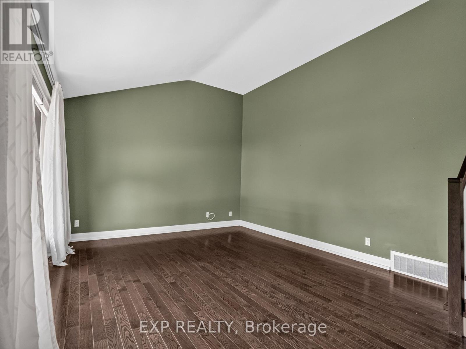 7350 Wilson Court, Niagara Falls, Ontario  L2G 4S1 - Photo 11 - X13512442