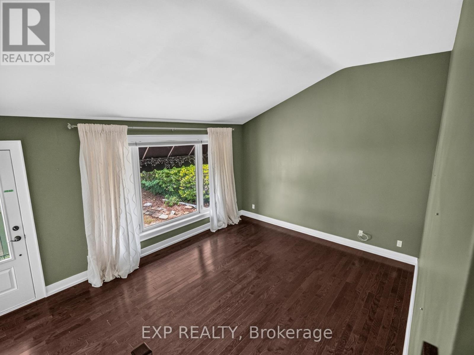 7350 Wilson Court, Niagara Falls, Ontario  L2G 4S1 - Photo 13 - X13512442