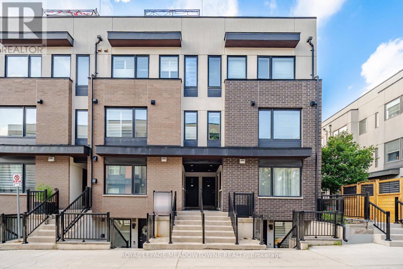 12 - 146 William Duncan Road, Toronto, Ontario  M3K 0B5 - Photo 1 - W13514086