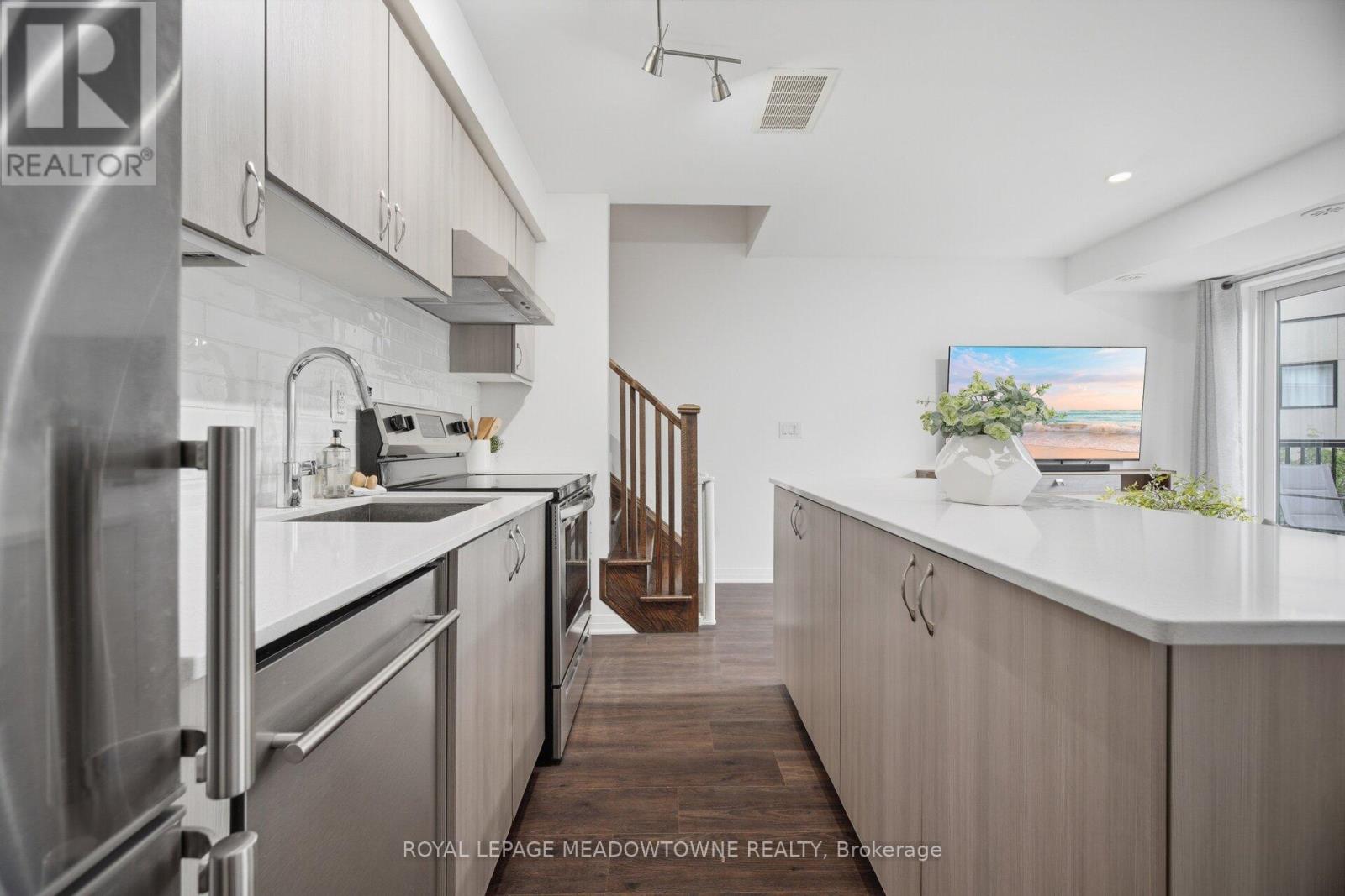 12 - 146 William Duncan Road, Toronto, Ontario  M3K 0B5 - Photo 11 - W13514086