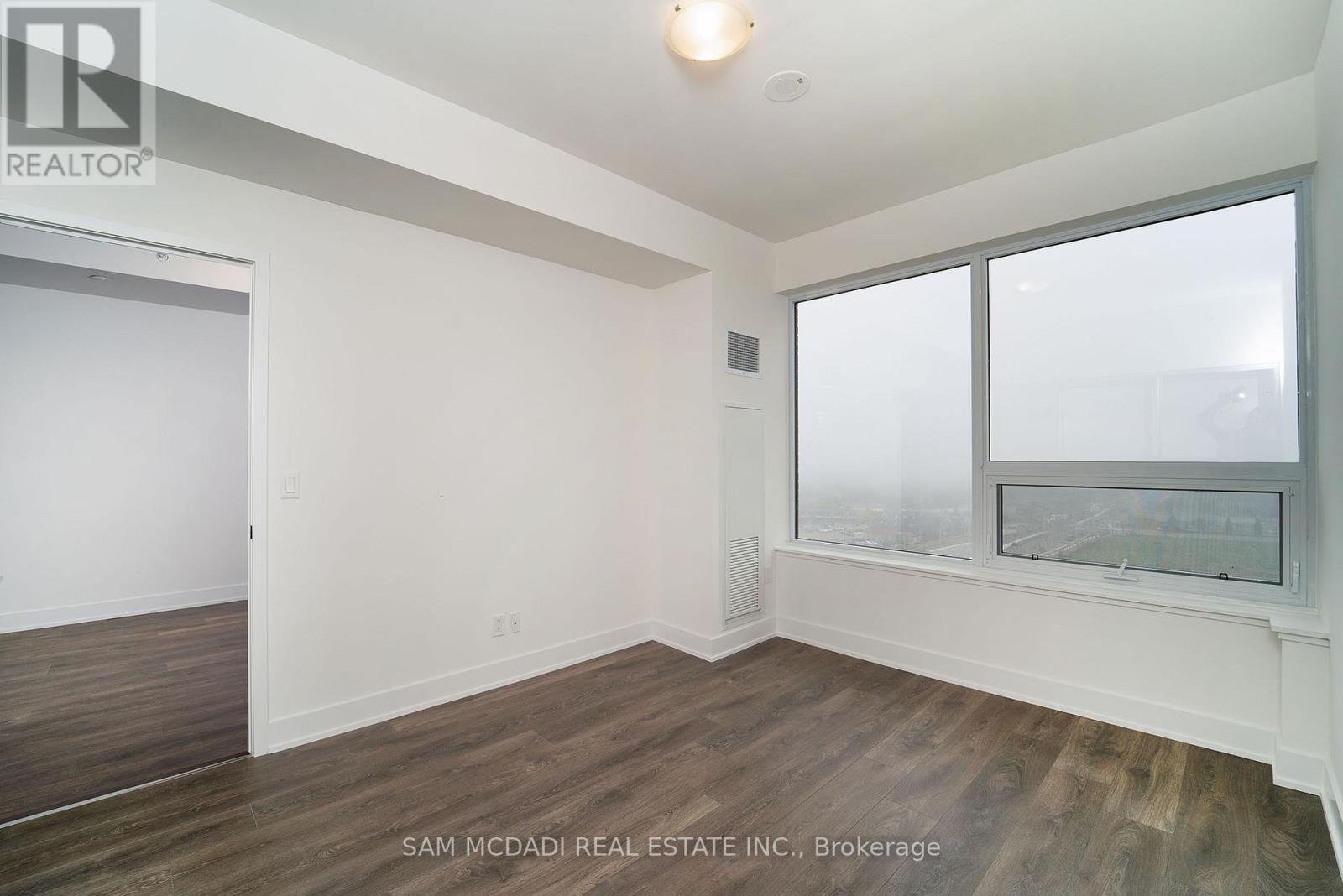 1102 - 297 Oak Walk Drive, Oakville, Ontario  L6H 6Z3 - Photo 14 - W13514148