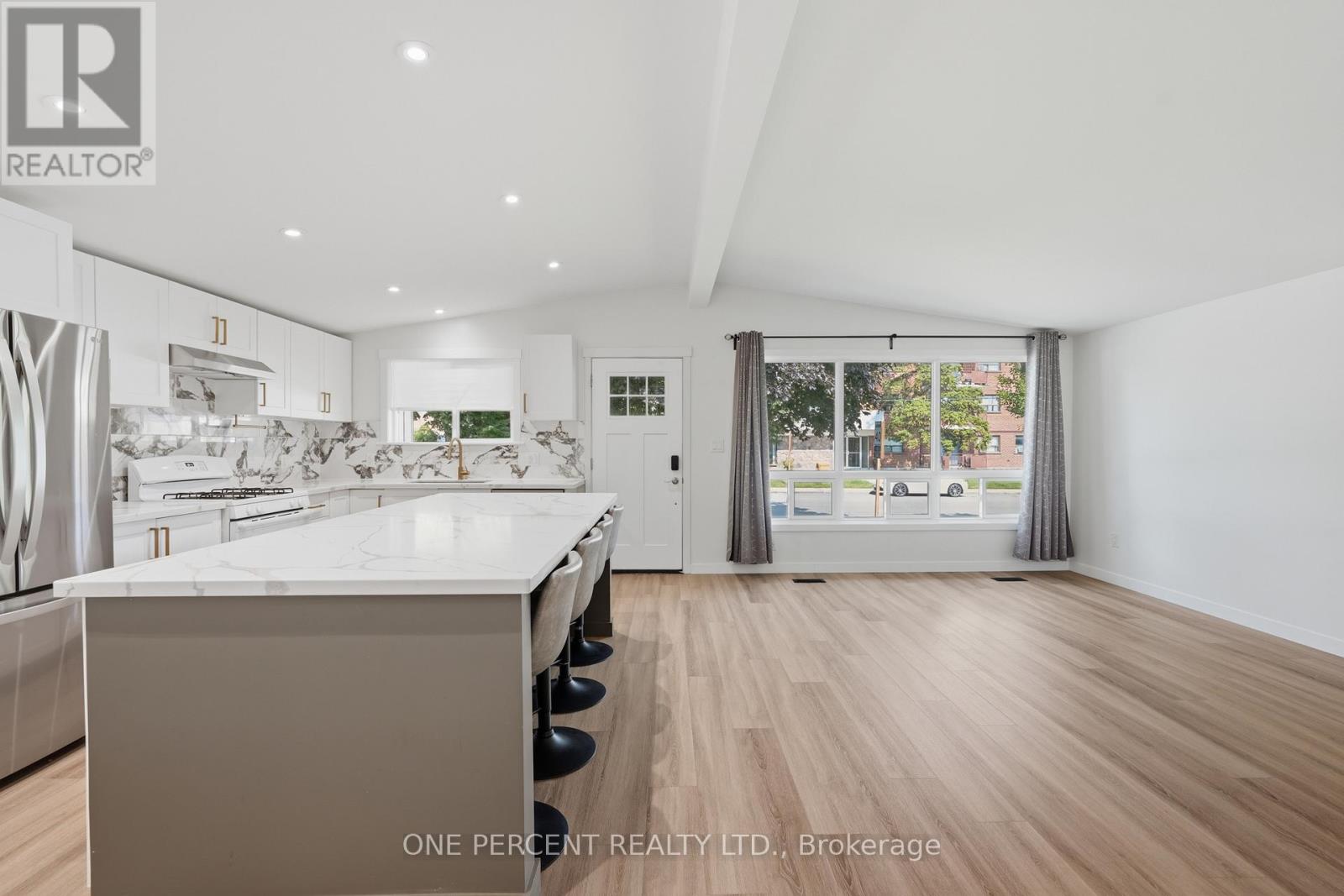 9 Bishopsgate Avenue, Hamilton, Ontario  L8V 3K3 - Photo 10 - X13514116