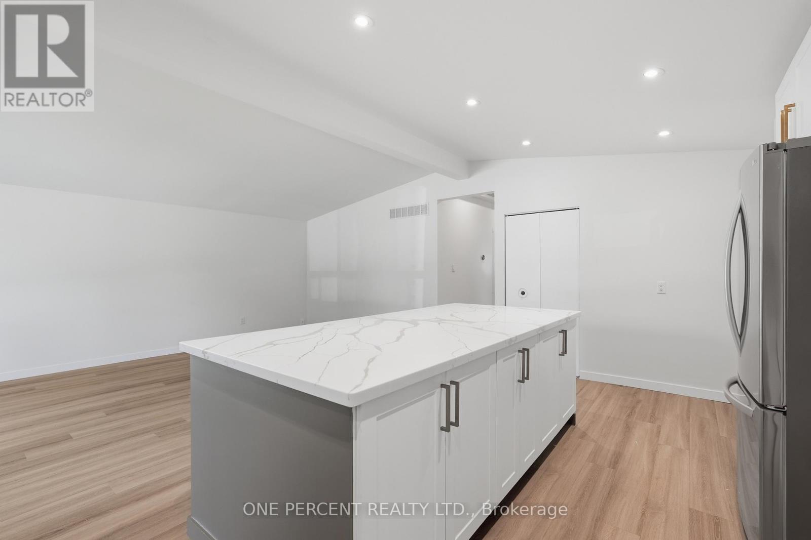 9 Bishopsgate Avenue, Hamilton, Ontario  L8V 3K3 - Photo 13 - X13514116