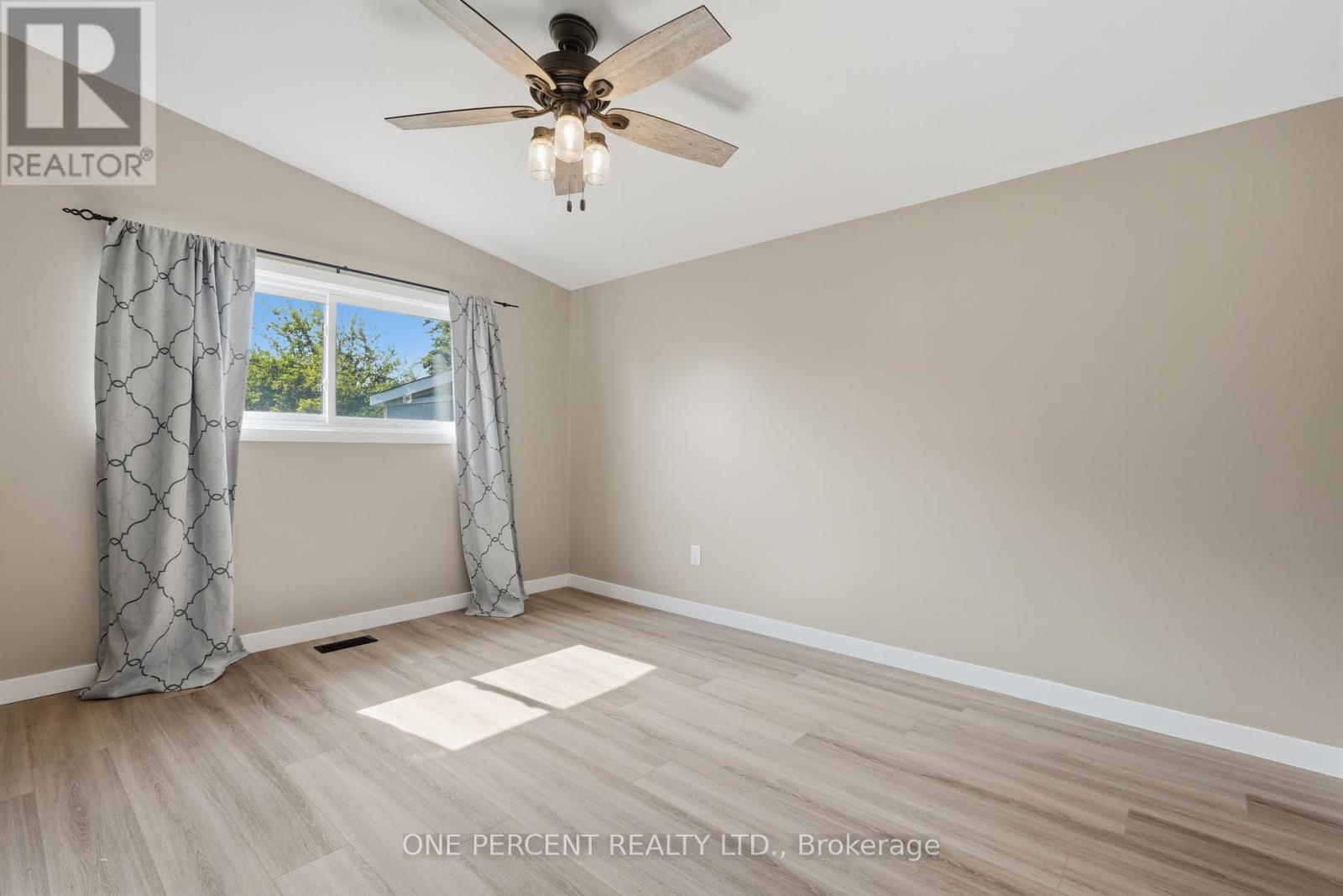 9 Bishopsgate Avenue, Hamilton, Ontario  L8V 3K3 - Photo 17 - X13514116