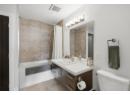 460 5th Avenue Unit# 201, Kamloops, BC V2C 5Y2