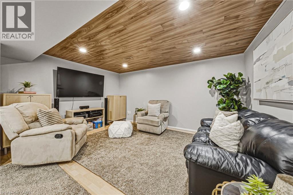 29 Hopewell Crescent, Stoney Creek, Ontario  L8J 1P3 - Photo 25 - 40844699