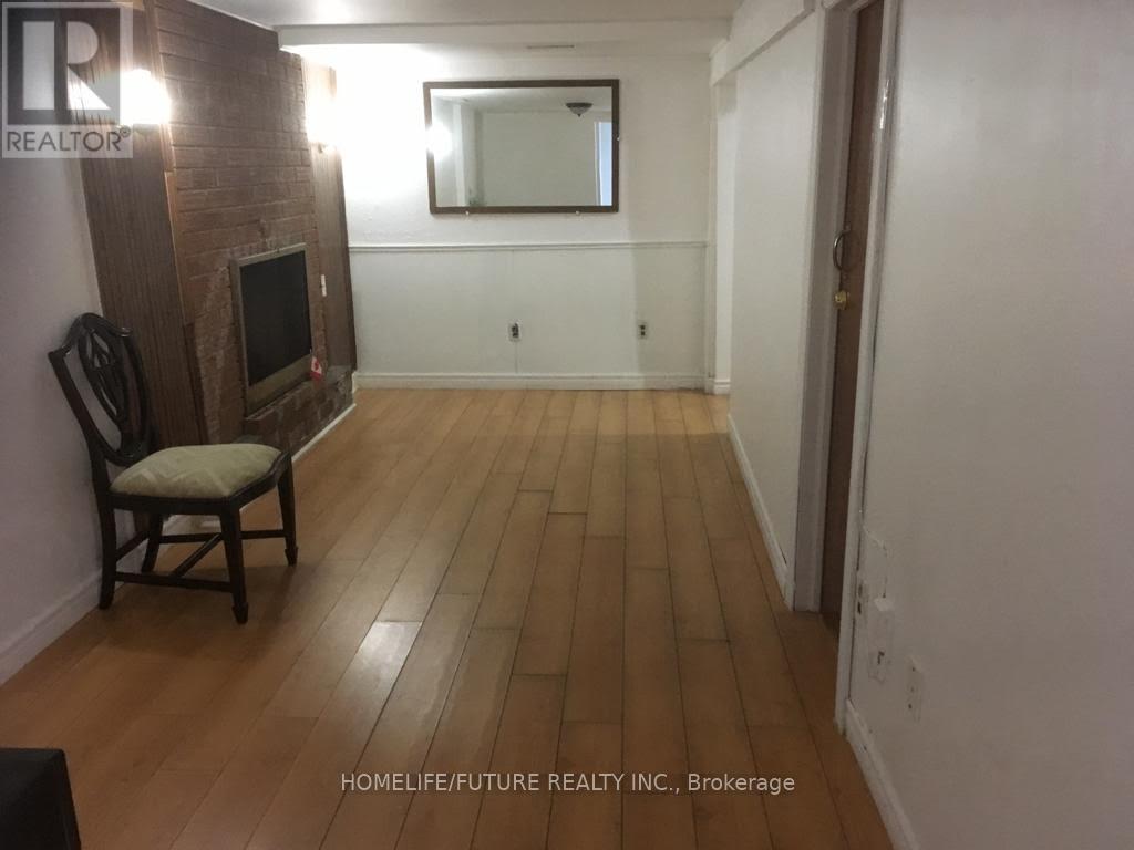 Bsmt - 70 Oakhaven Drive, Toronto, Ontario  M1V 1X9 - Photo 2 - E13514232