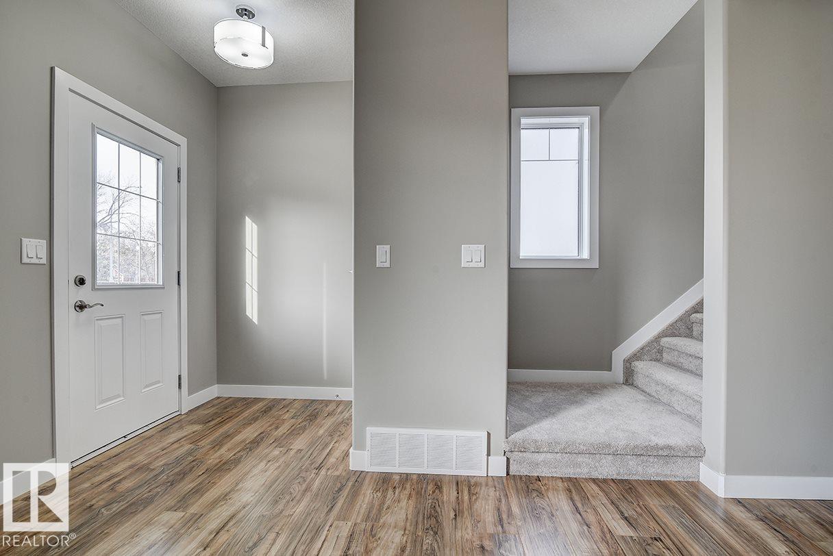 10359 149 St Nw, Edmonton, Alberta  T5P 1L4 - Photo 2 - E4496722