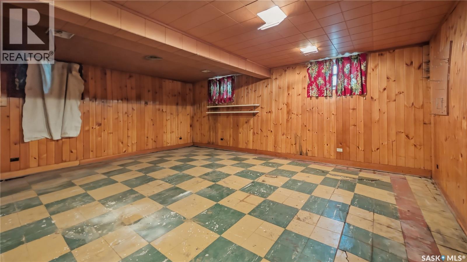 117 3rd Avenue W, Rosetown, Saskatchewan  S0L 2V0 - Photo 29 - SK041177