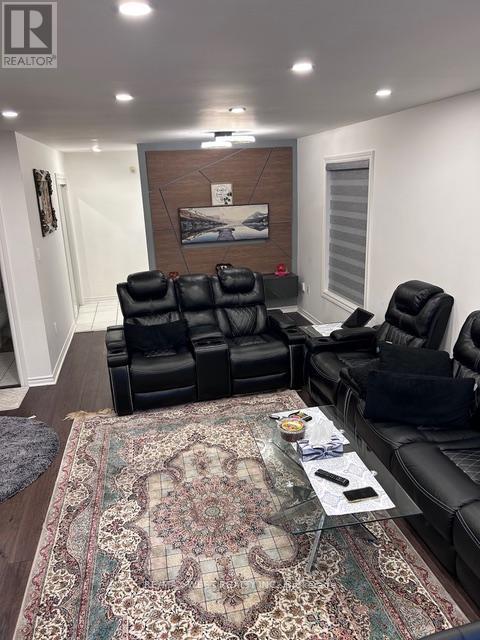 3 Amaryllis Avenue, Richmond Hill, Ontario  L4E 3T7 - Photo 3 - N13514256