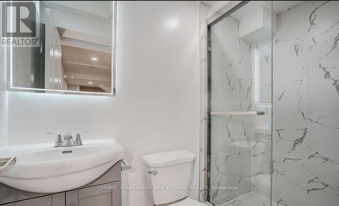 24 Barrington Crescent, Markham, Ontario  L3R 3H3 - Photo 15 - N13514284
