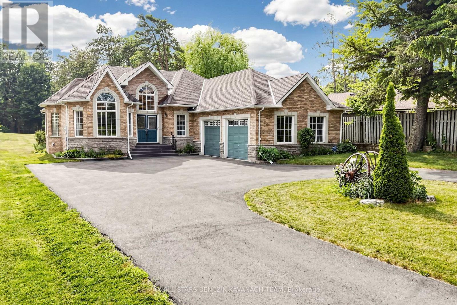 5633 LAKESHORE ROAD, Whitchurch-Stouffville, Ontario