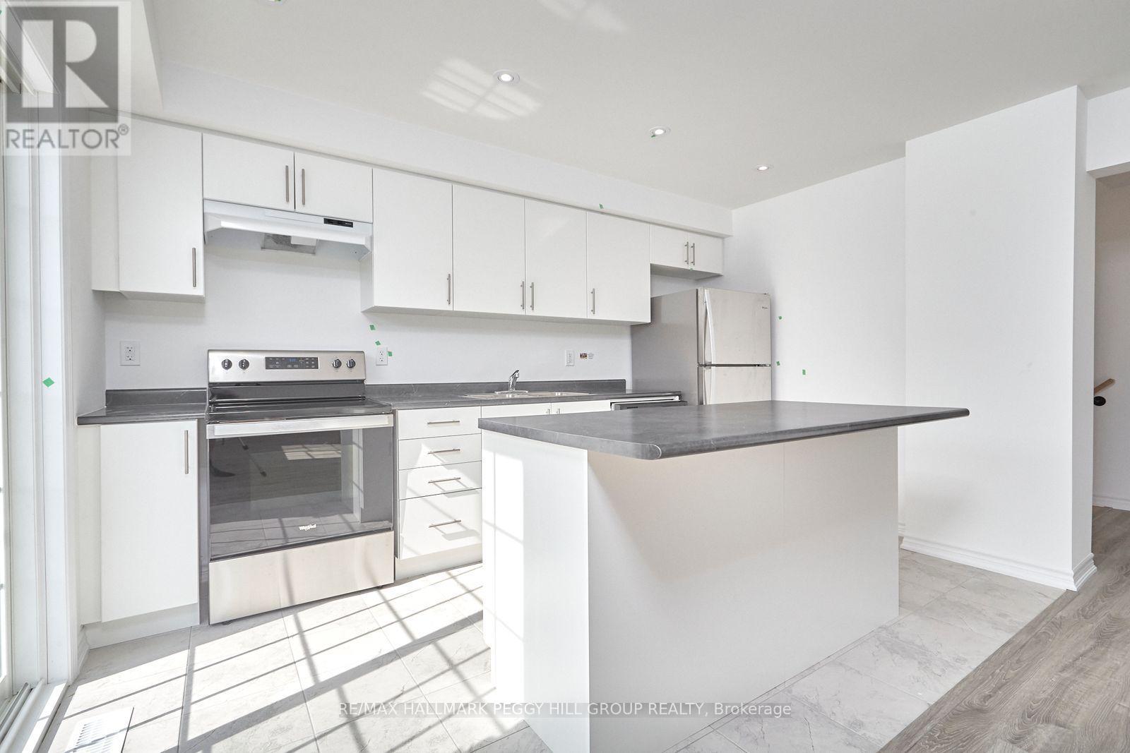 8 Andean Lane, Barrie, Ontario  L9J 0J4 - Photo 2 - S13514318