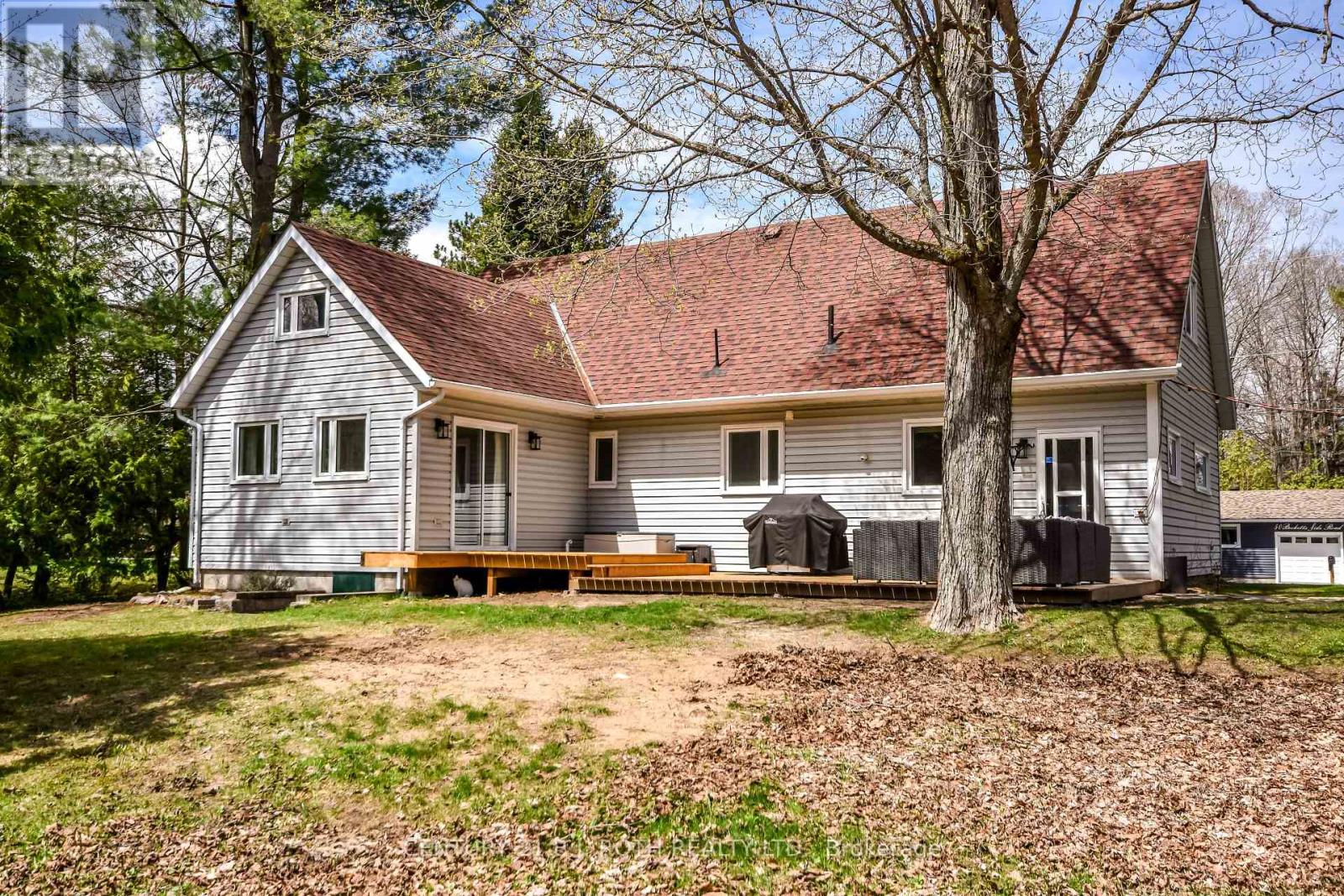 49 Becketts Side Road, Tay (Waubaushene), Ontario  L0K 2C0 - Photo 5 - S13514422