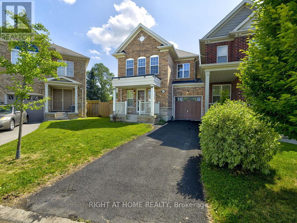 63 LUPO DRIVE, Hamilton, Ontario
