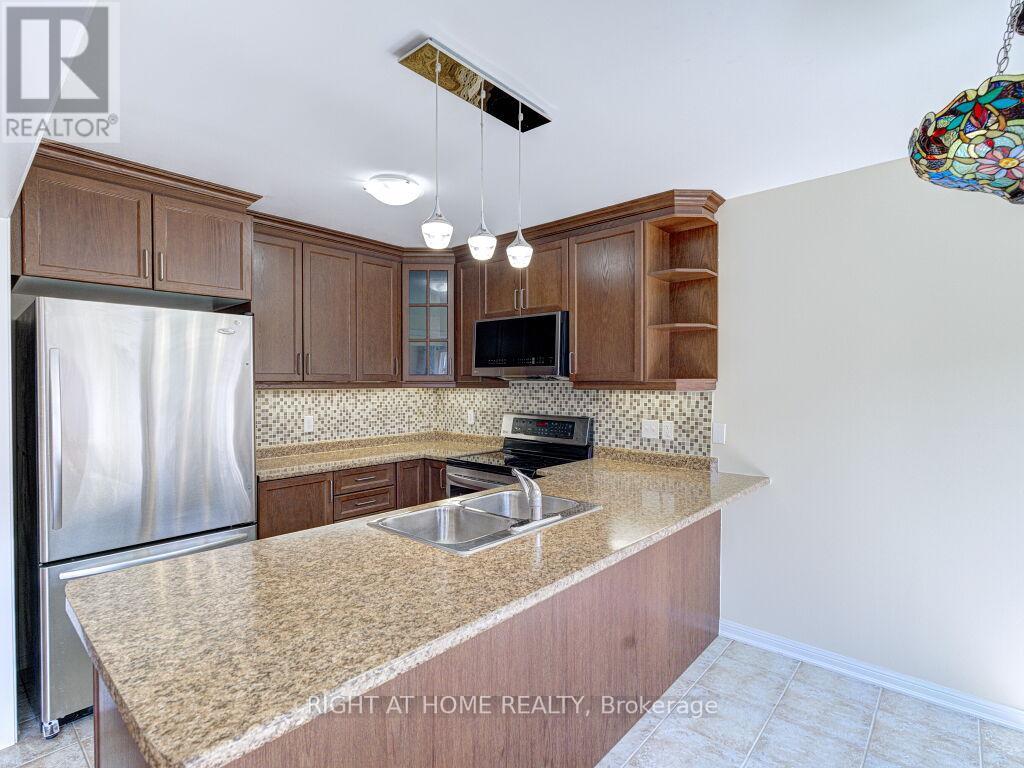 63 Lupo Drive, Hamilton, Ontario  L8B 0V3 - Photo 9 - X13503168