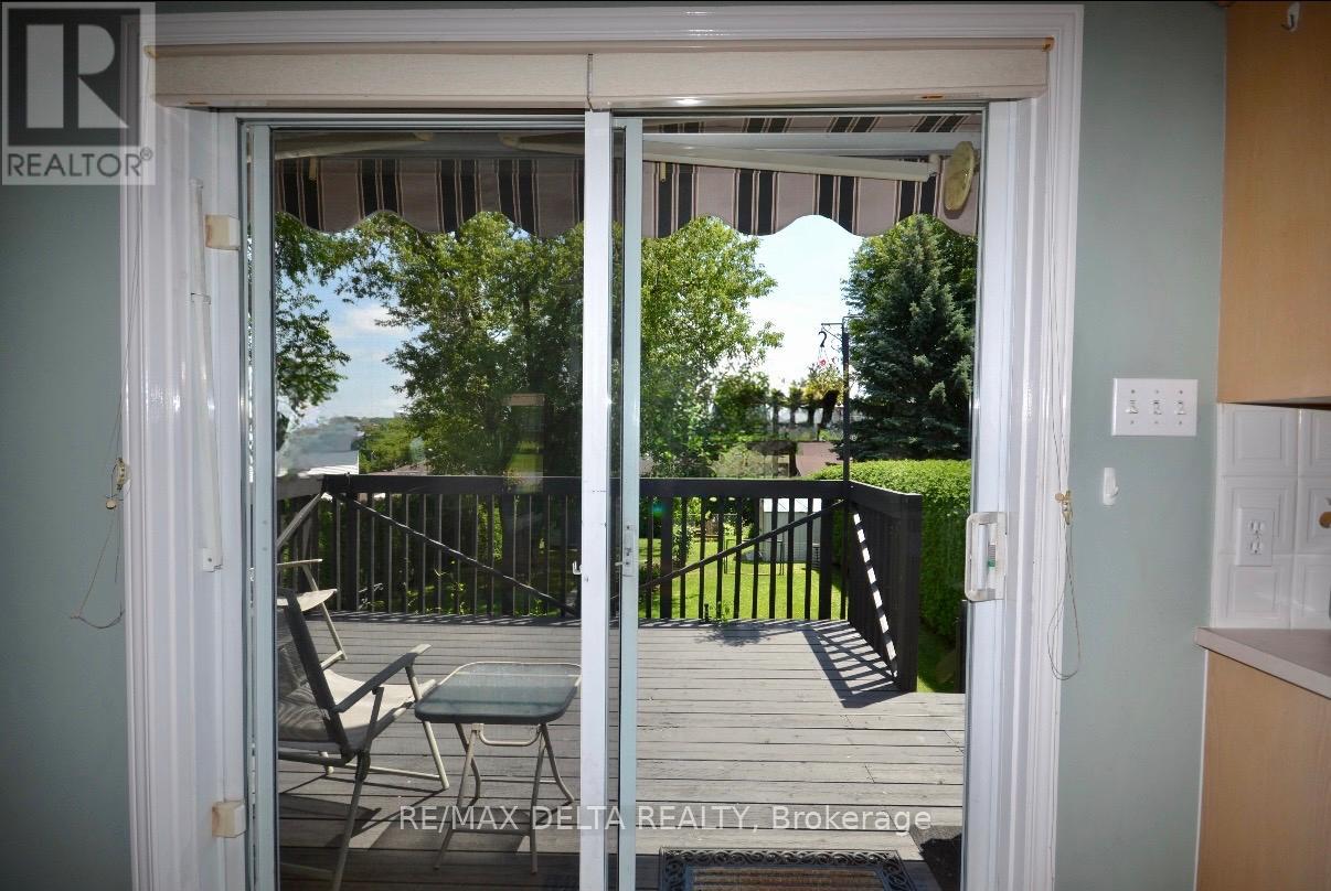 2093 Woods Street, Clarence-Rockland, Ontario  K4K 1H7 - Photo 11 - X13424054
