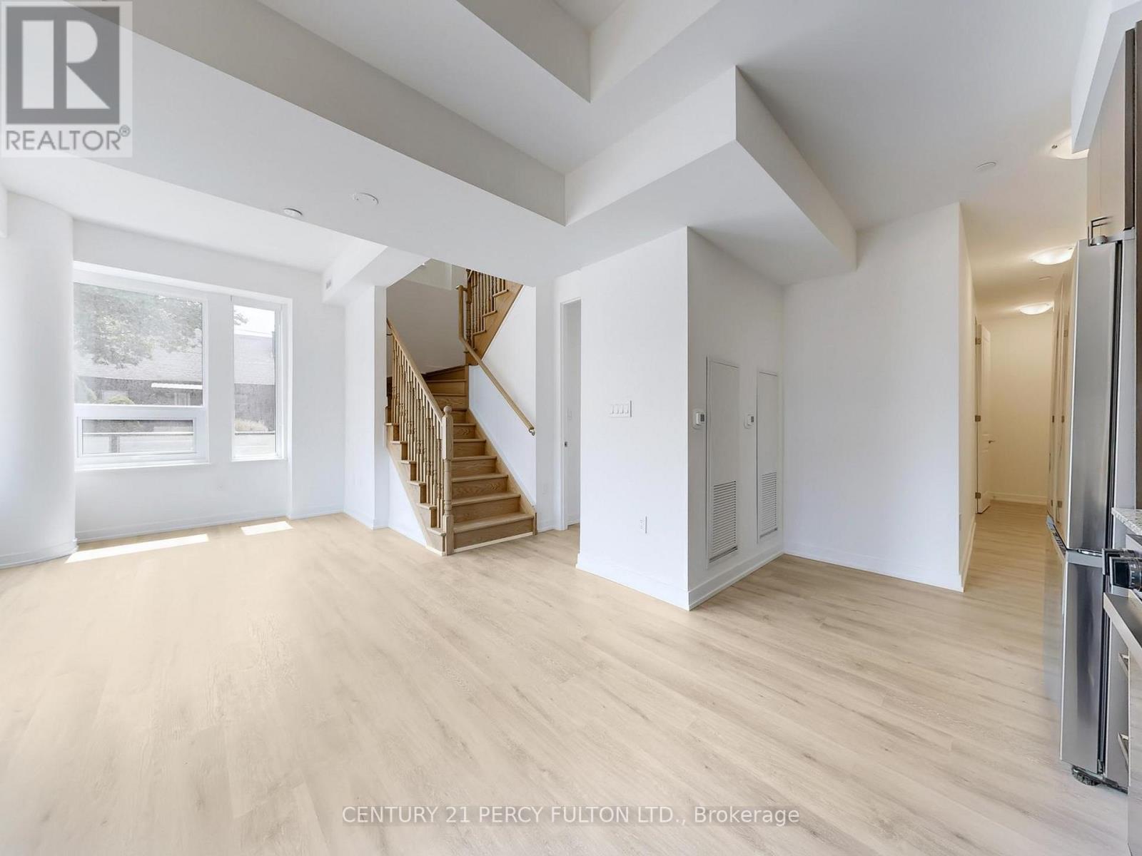 105 - 556 Marlee Avenue, Toronto, Ontario M6B 0B1 - Photo 11 - W13514336