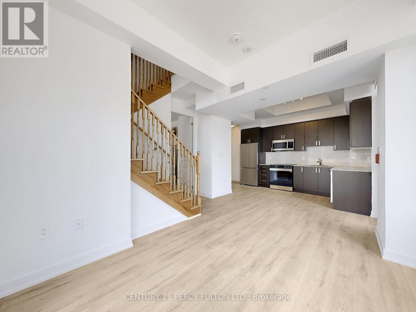 105 - 556 Marlee Avenue, Toronto, Ontario M6B 0B1 - Photo 13 - W13514336