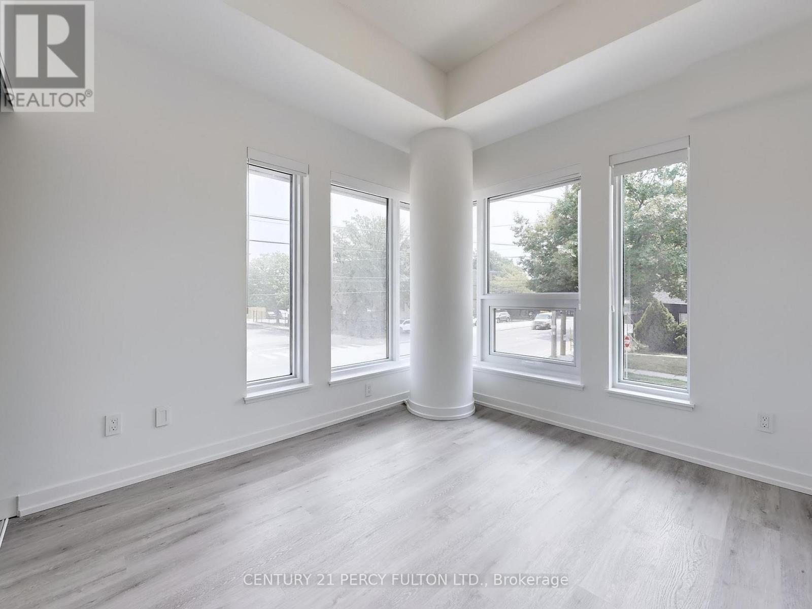 105 - 556 Marlee Avenue, Toronto, Ontario M6B 0B1 - Photo 27 - W13514336
