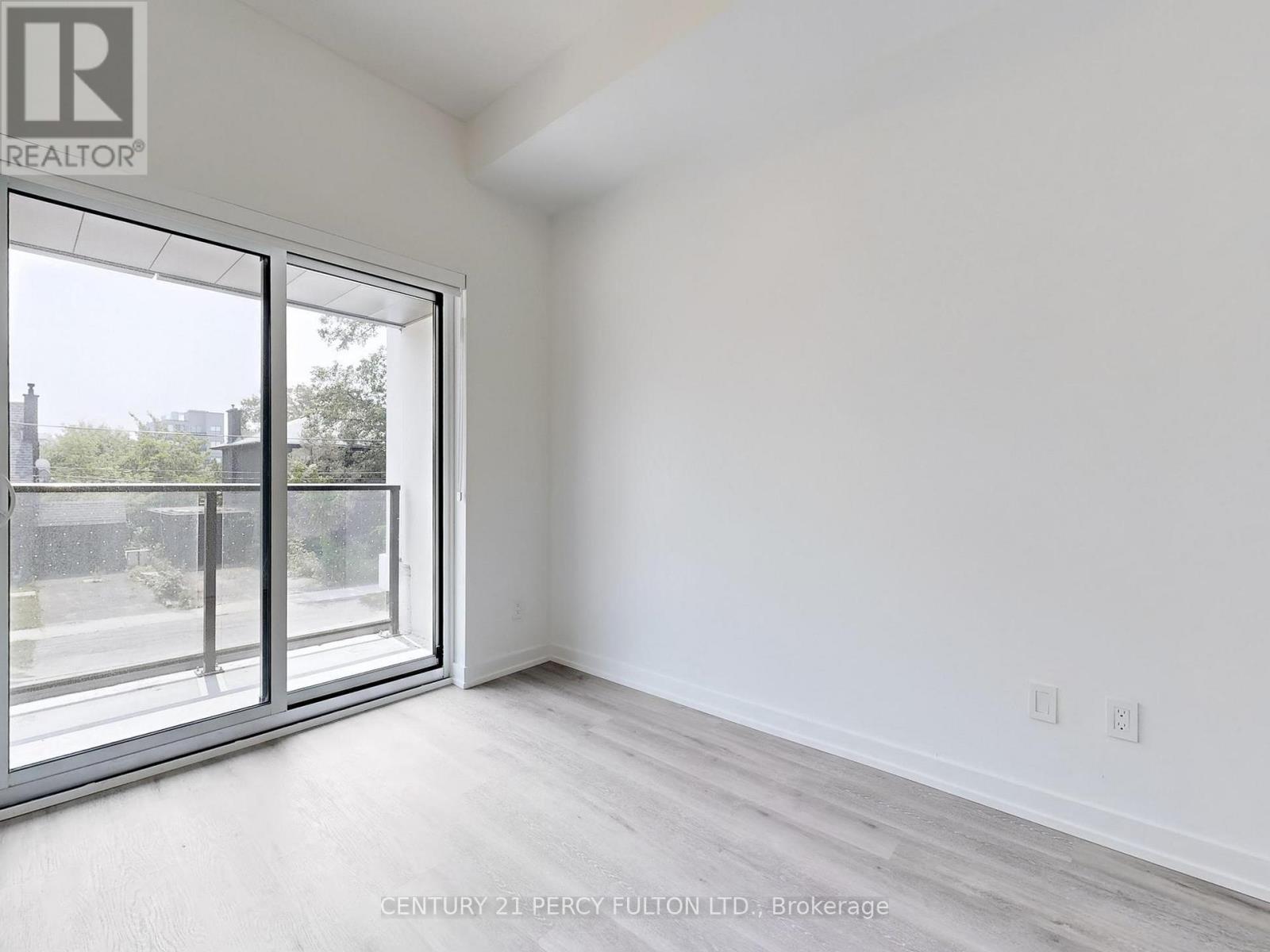 105 - 556 Marlee Avenue, Toronto, Ontario M6B 0B1 - Photo 30 - W13514336
