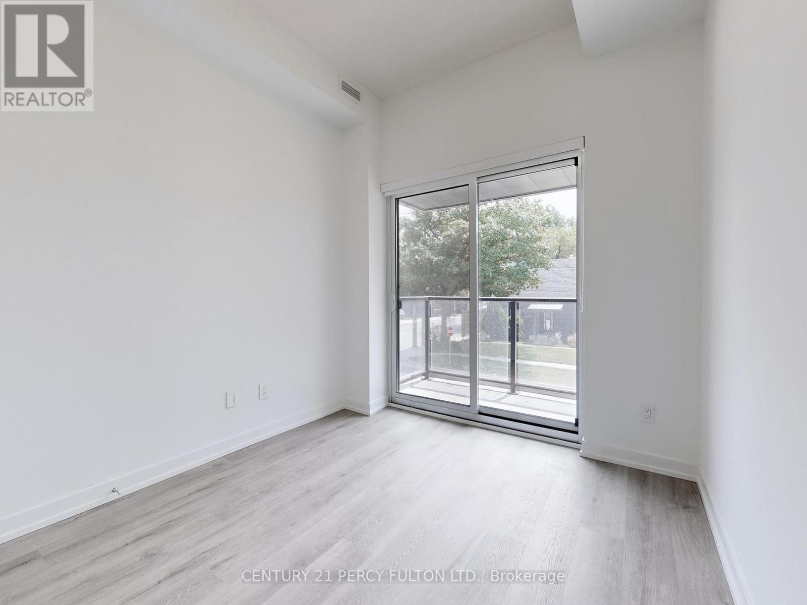 105 - 556 Marlee Avenue, Toronto, Ontario M6B 0B1 - Photo 32 - W13514336