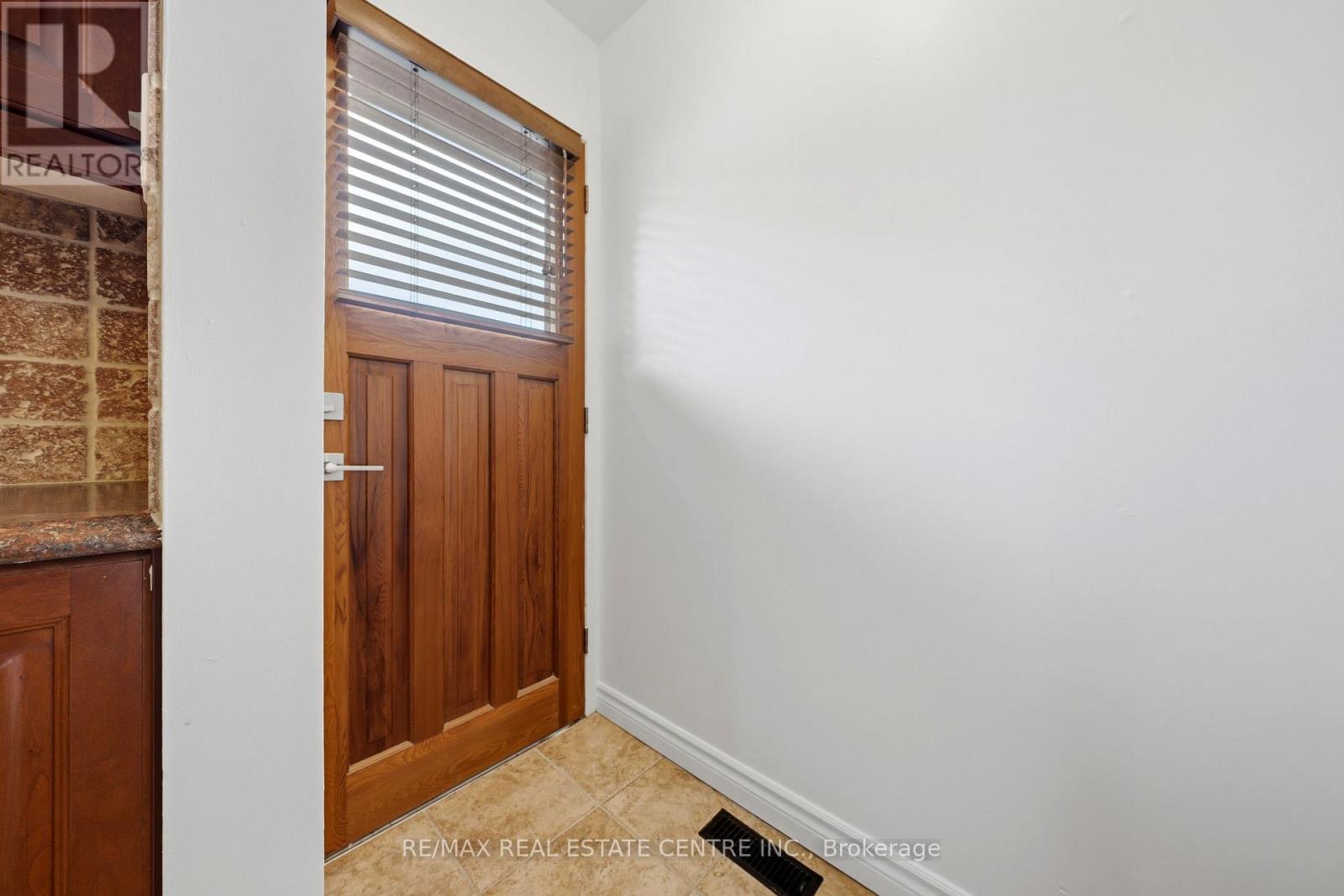 3170 Palmer Drive, Burlington, Ontario  L7M 1L4 - Photo 20 - W13514394