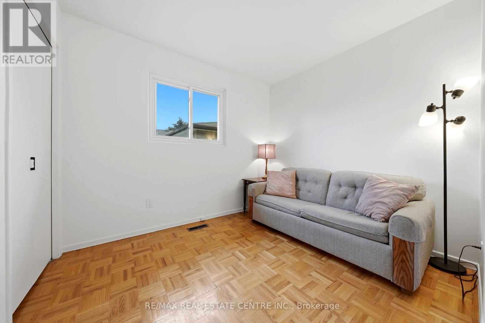 3170 Palmer Drive, Burlington, Ontario  L7M 1L4 - Photo 23 - W13514394