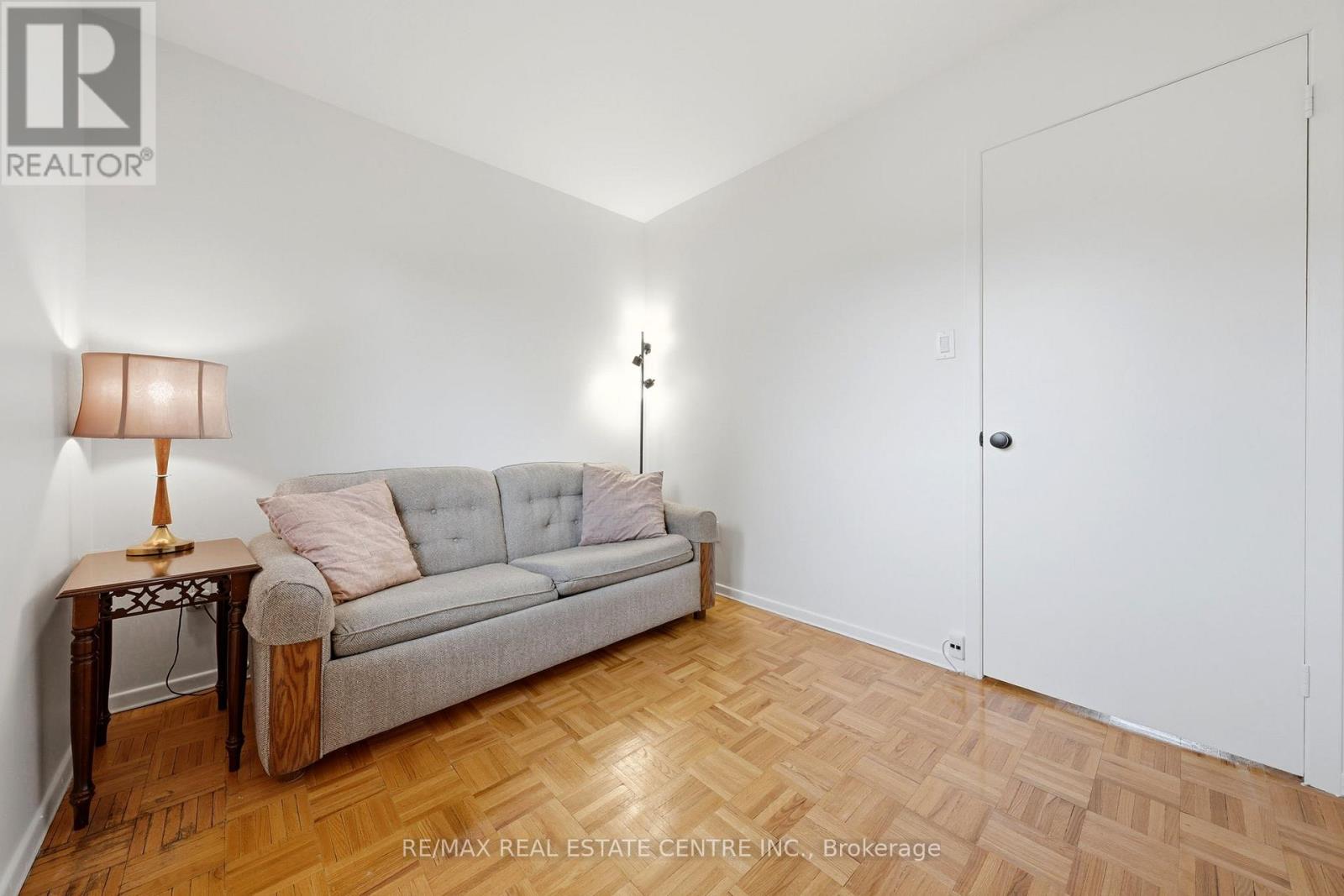 3170 Palmer Drive, Burlington, Ontario  L7M 1L4 - Photo 24 - W13514394
