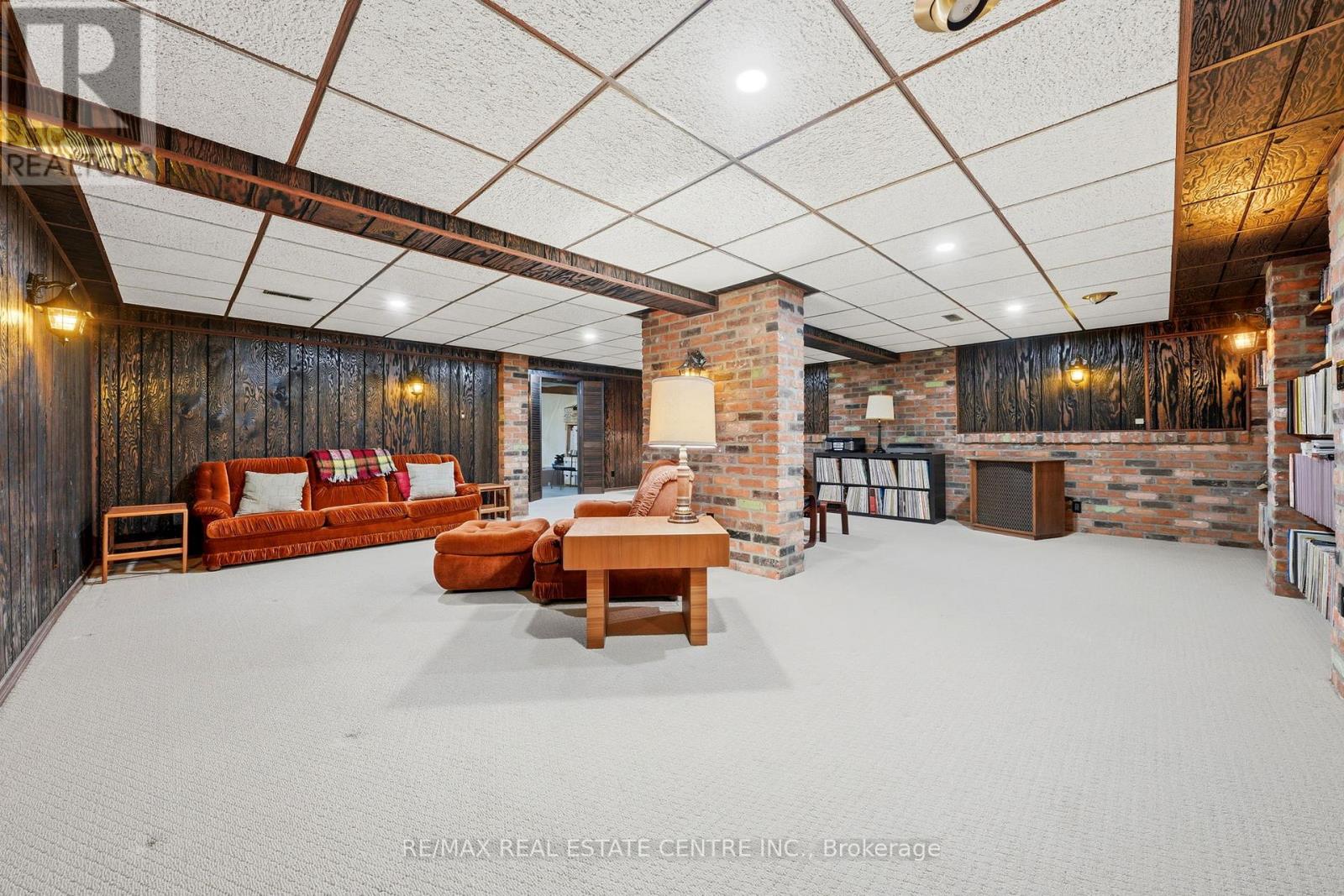 3170 Palmer Drive, Burlington, Ontario  L7M 1L4 - Photo 33 - W13514394