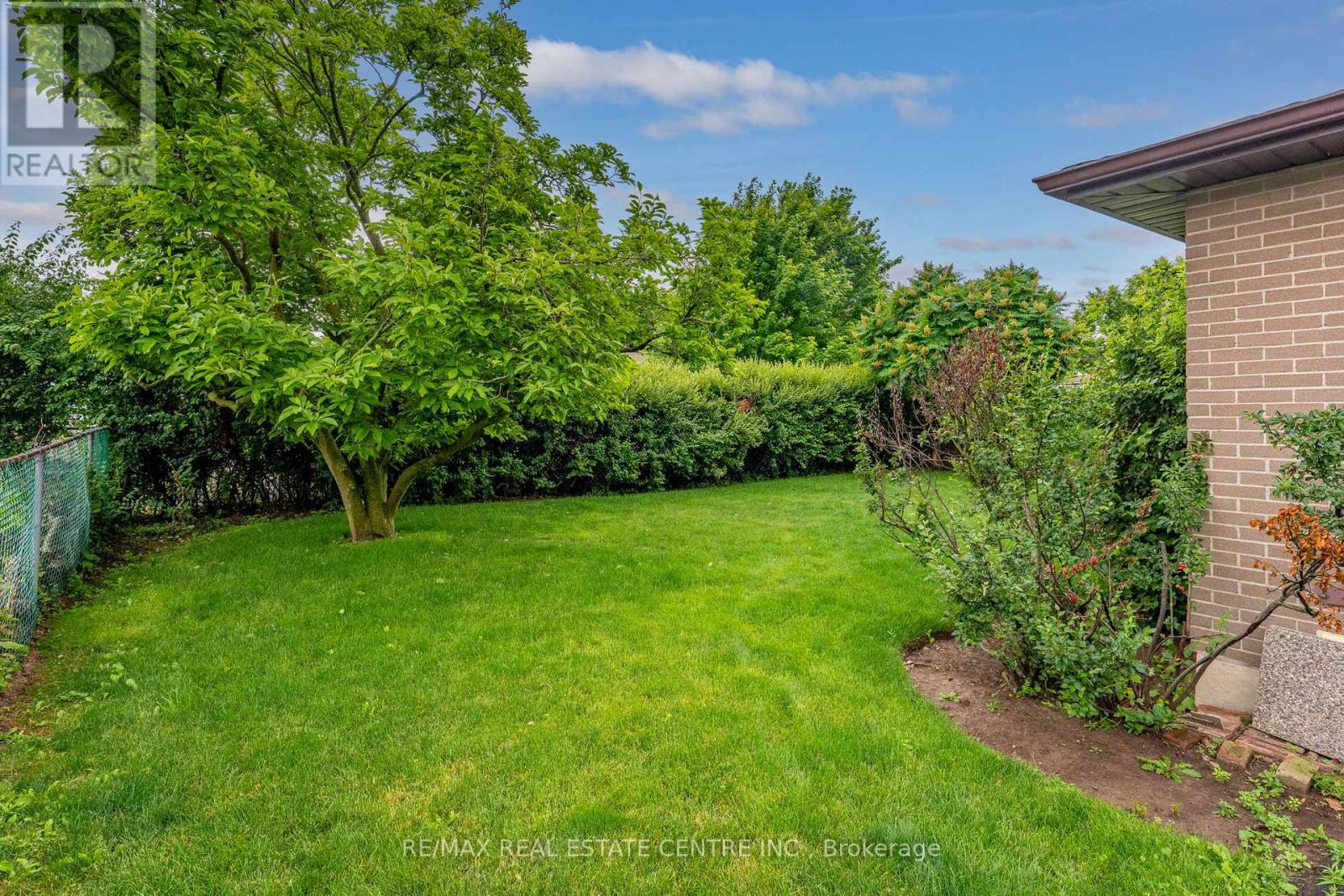 3170 Palmer Drive, Burlington, Ontario  L7M 1L4 - Photo 44 - W13514394