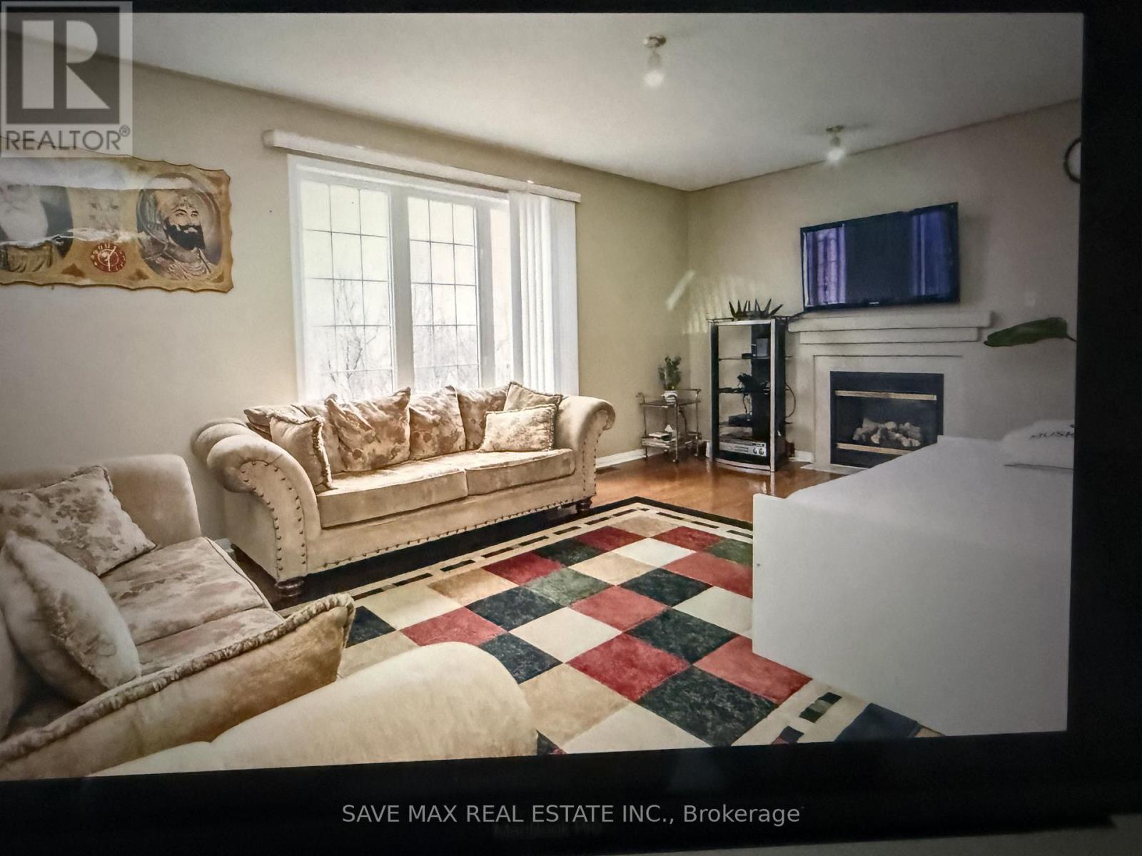 184 Treeline Boulevard, Brampton, Ontario  L6P 1E8 - Photo 13 - W13514414