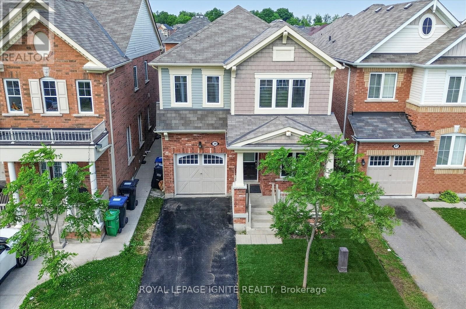 39 Feeder Street, Brampton, Ontario  L7A 4T9 - Photo 1 - W13514424