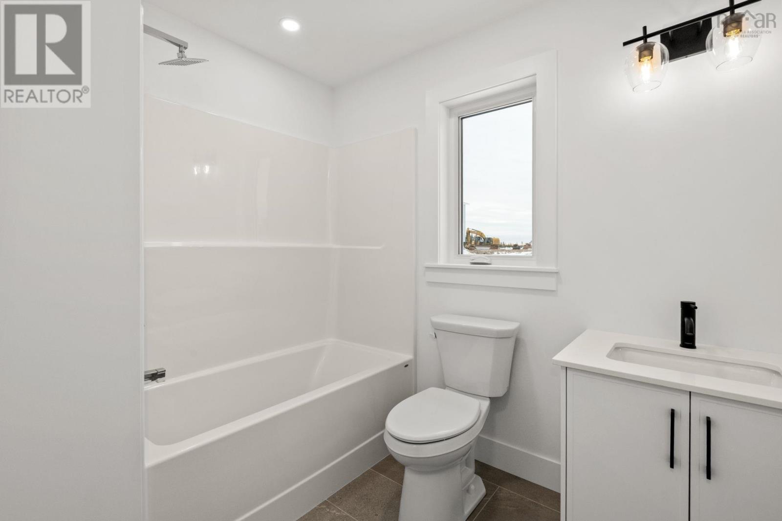 11 Wanders Way, Timberlea, Nova Scotia  B3T 0L2 - Photo 34 - 202616316