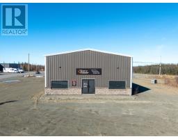 <div class="price">$499,900</div> 72 Hardy Avenue<br>Grand Falls- Windsor, Newfoundland & Labrador<br>