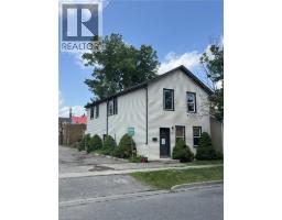 42 CHATHAM Street, Brantford, Ontario