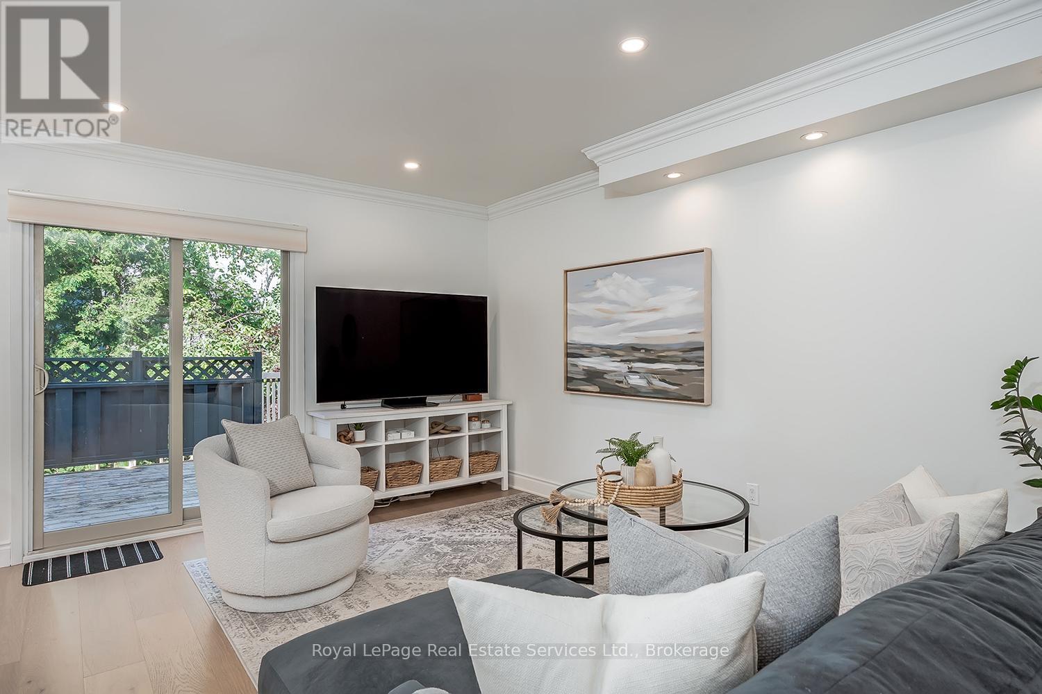 65 Normandy Place, Oakville, Ontario  L6K 1R9 - Photo 11 - W13514594