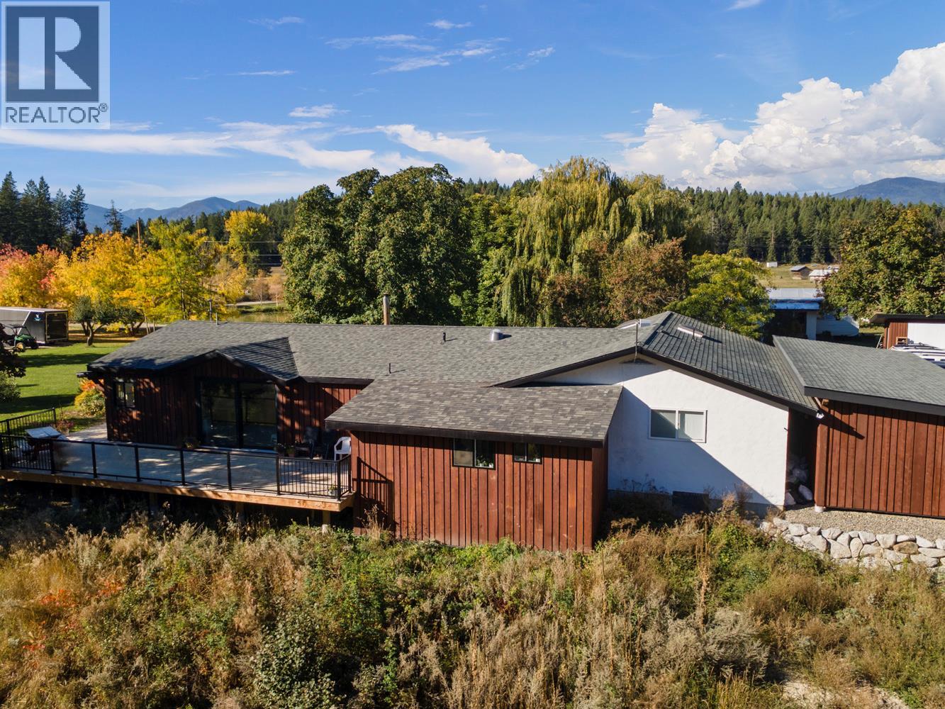730 Canyon-Lister Road, Lister, British Columbia V0B 1G2 - Photo 2 - 10393234