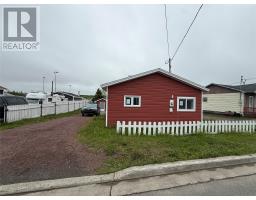 <div class="price">$39,900</div> 55 Main Street<br>Grand Falls-Windsor, Newfoundland & Labrador<br><div class='bed_bath'>1 Bed | 1 Bath</div>